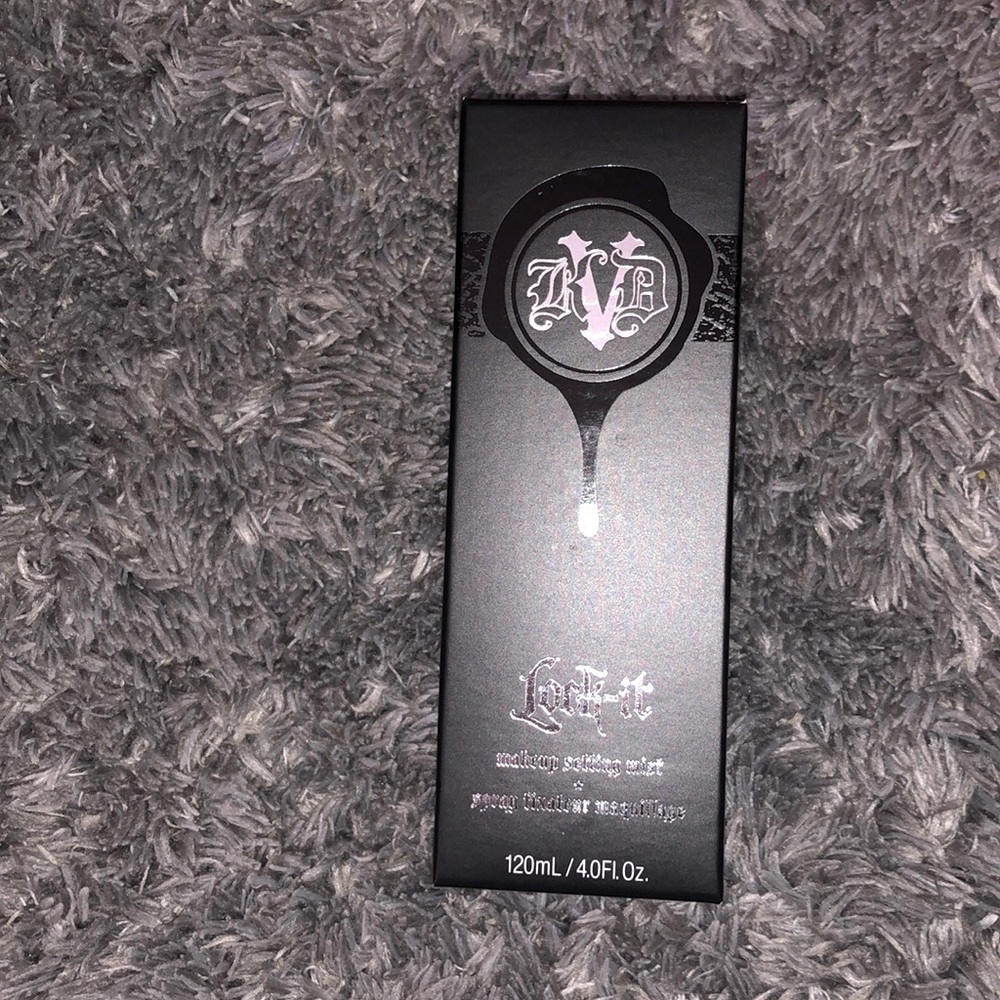 Lock it Makeup Setting Mist